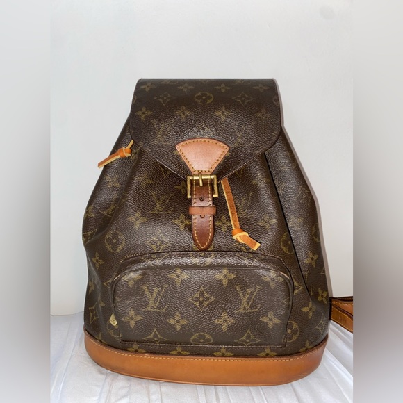 Louis Vuitton Montsouris Backpack - Picture 1 of 15